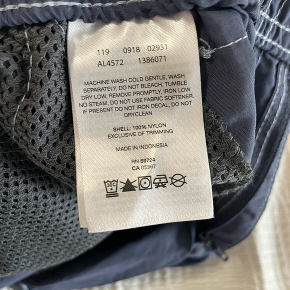 Women's💙🩶Columbia Sandy River Cargo Shorts with Adjustable Belt,Medium Navy Blue - Picture 9 of 10